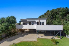 Elevated Beach Oasis - Ohope Beach Holiday Home